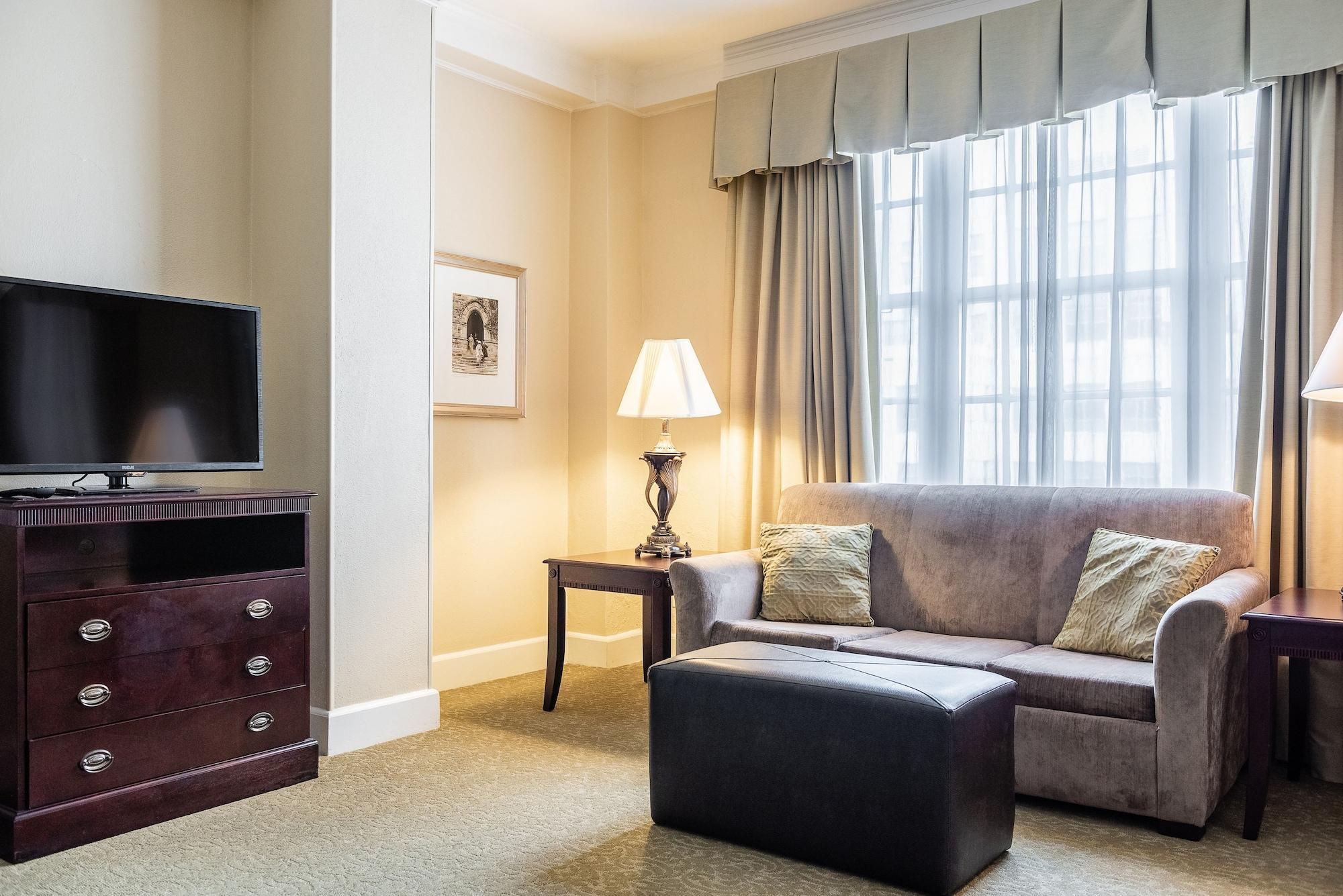 Hampton Inn & Suites Birmingham-Downtown-Tutwiler Ngoại thất bức ảnh