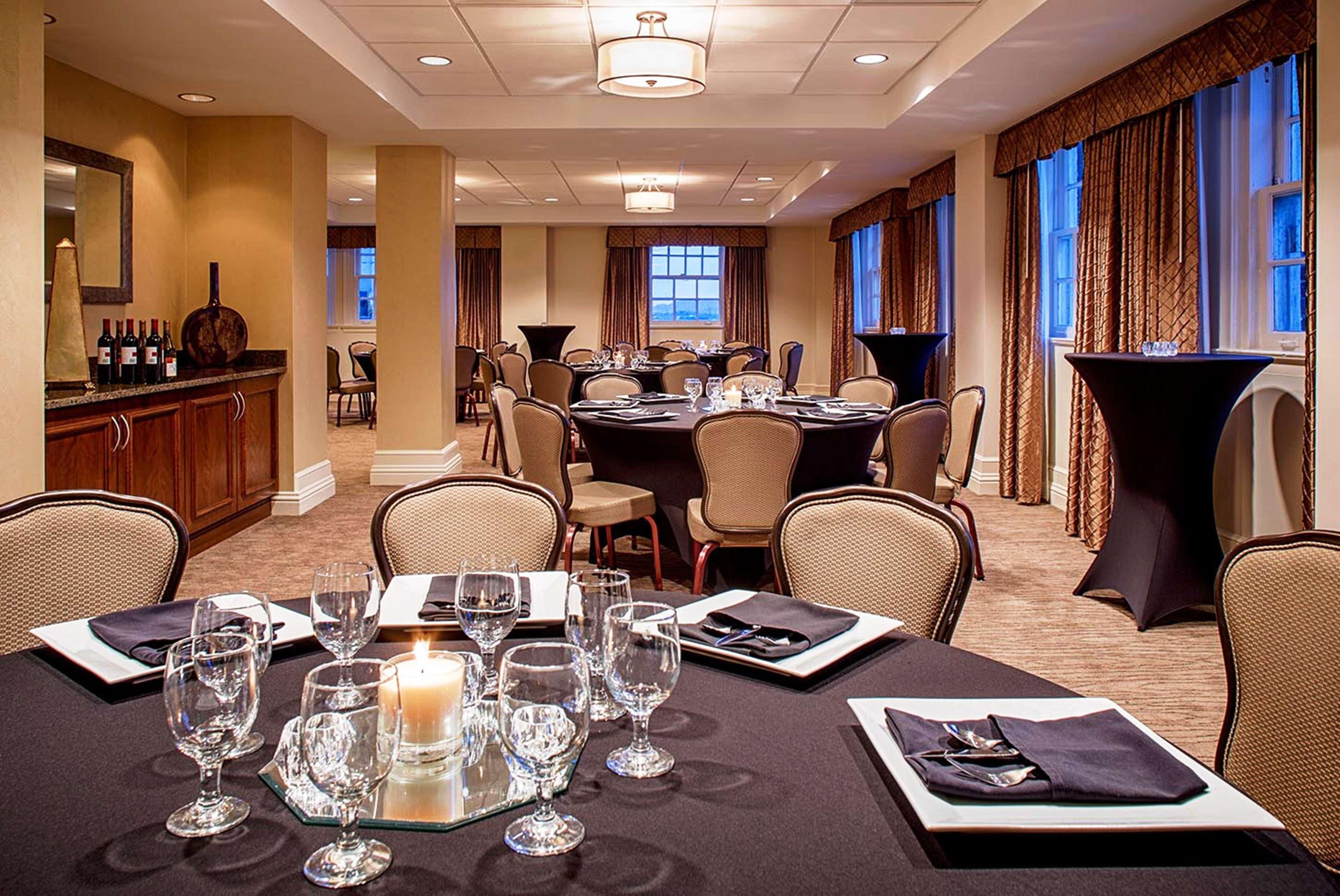 Hampton Inn & Suites Birmingham-Downtown-Tutwiler Ngoại thất bức ảnh