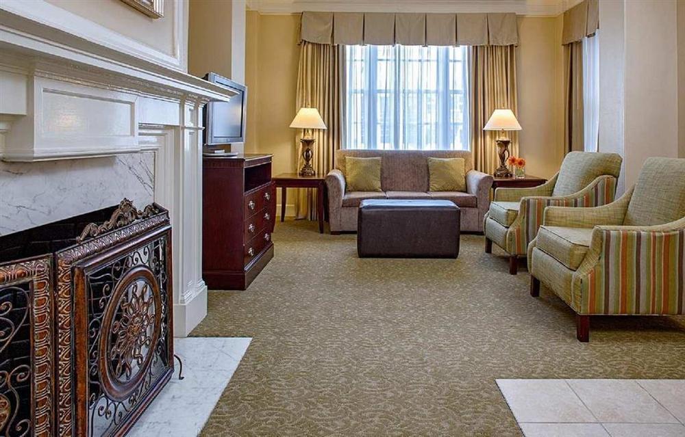 Hampton Inn & Suites Birmingham-Downtown-Tutwiler Phòng bức ảnh