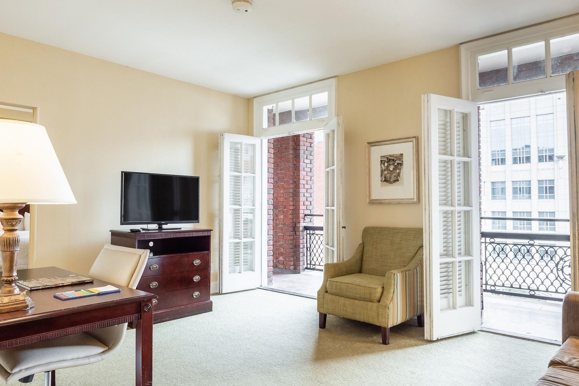 Hampton Inn & Suites Birmingham-Downtown-Tutwiler Ngoại thất bức ảnh
